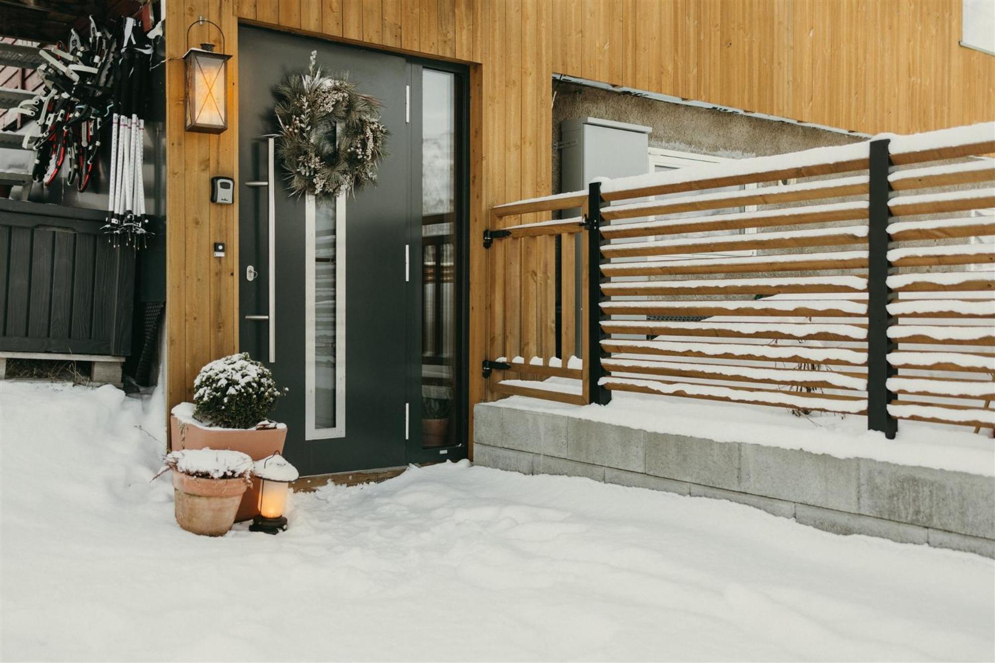 Cozy Fjord Retreat With Firepit And Activities Leilighet Tromsø Eksteriør bilde